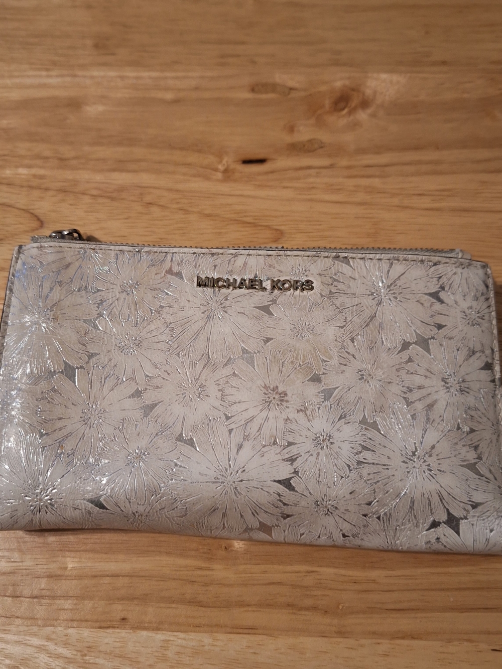 Michael Kors White Floral Zip Wallet